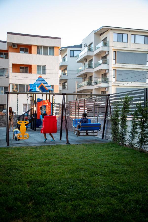 Mamaia Nord Nest Deluxe - Pool N Playground Apartment Exterior foto